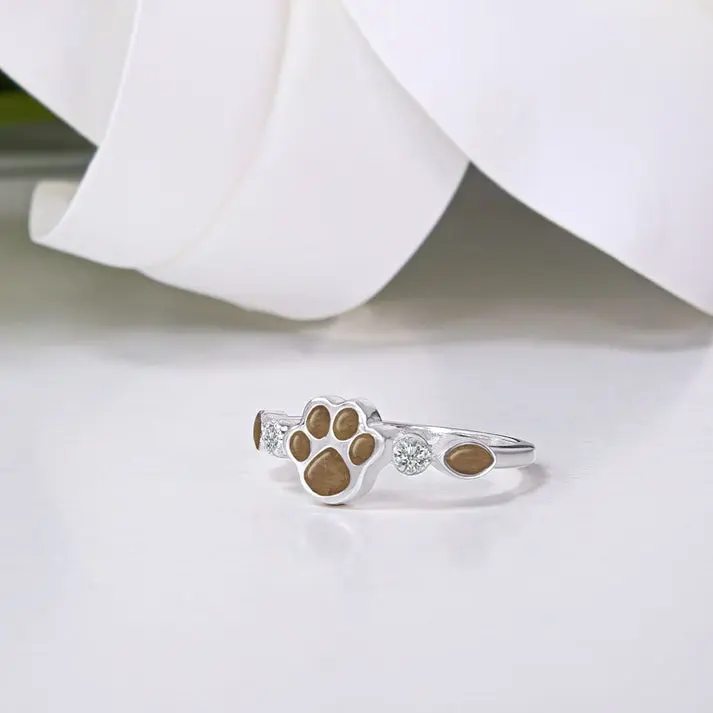 Anillo_con_Pelo_de_Mascota_en_Hu.webp