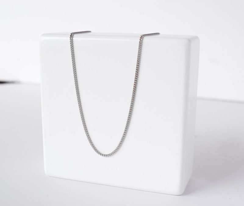 Cadena flexible de plata