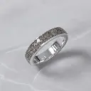 Alianza de plata con pelo o cenizas